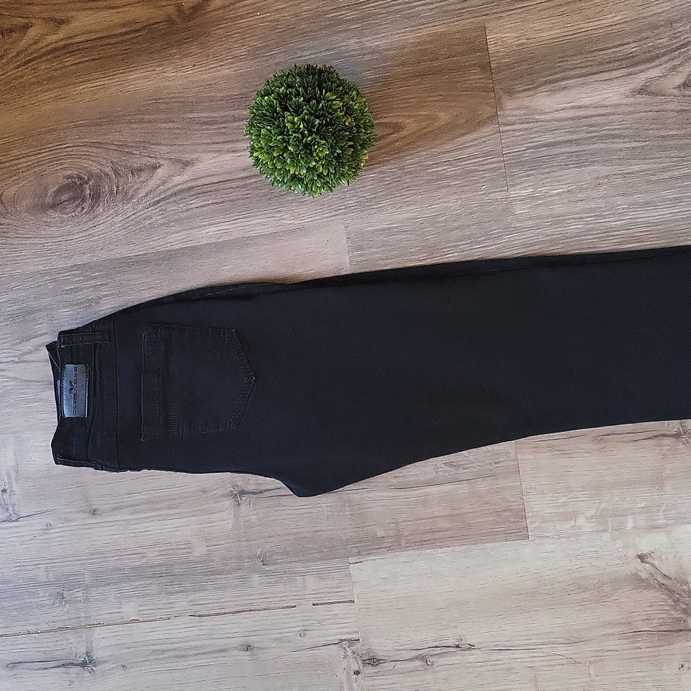 Carreli l Size 26 l black denim l pants l fitted denim - Picture 4 of 12